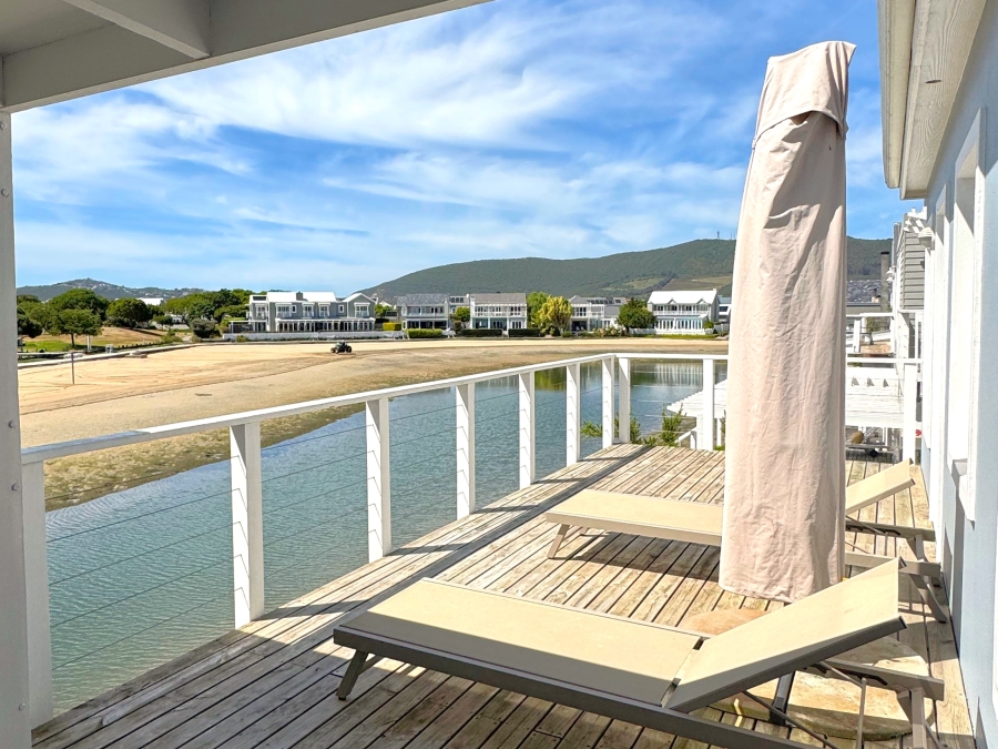 To Let 3 Bedroom Property for Rent in Thesen Islands Western Cape